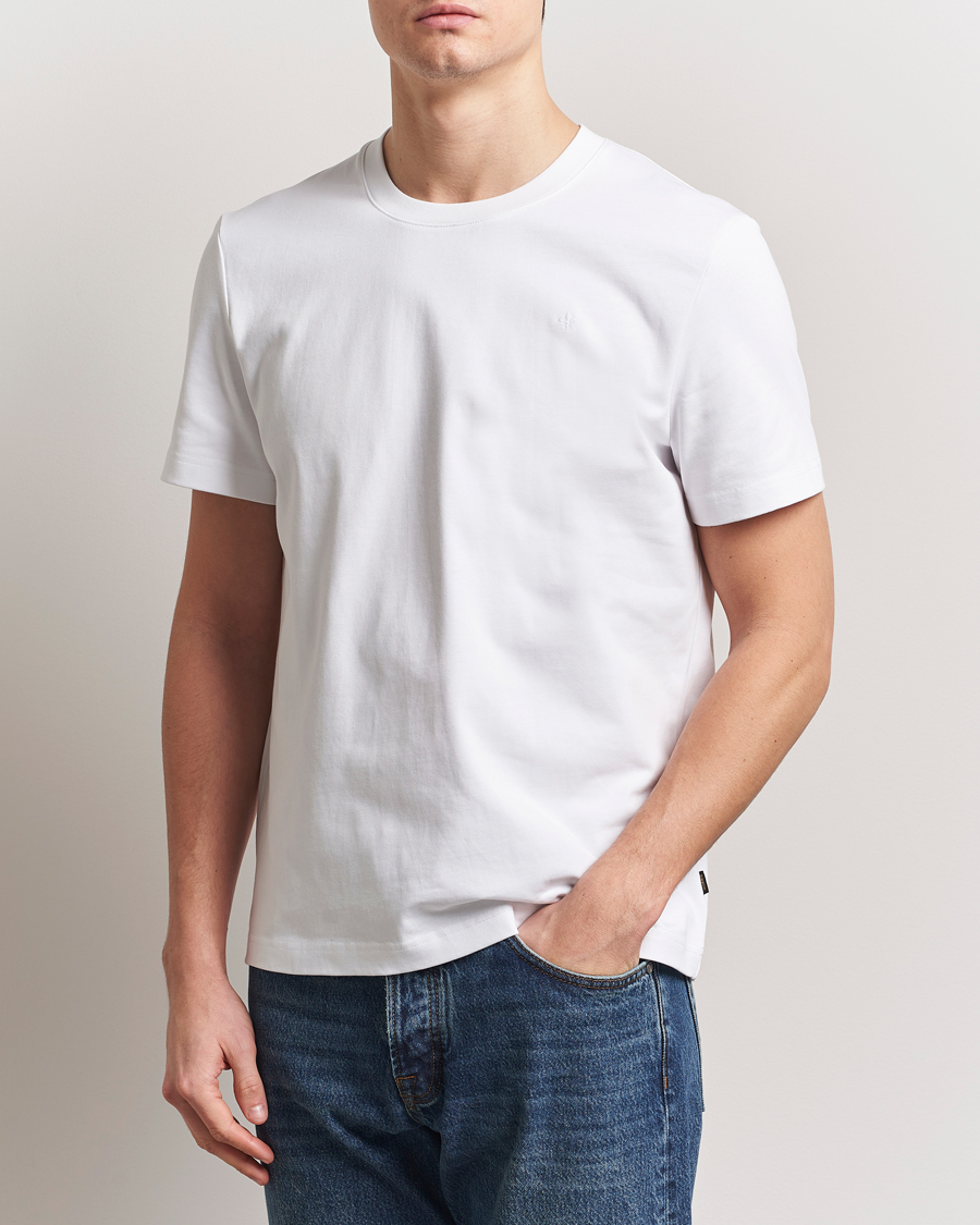 Herr | T-Shirts | Morris | Blake Tee White