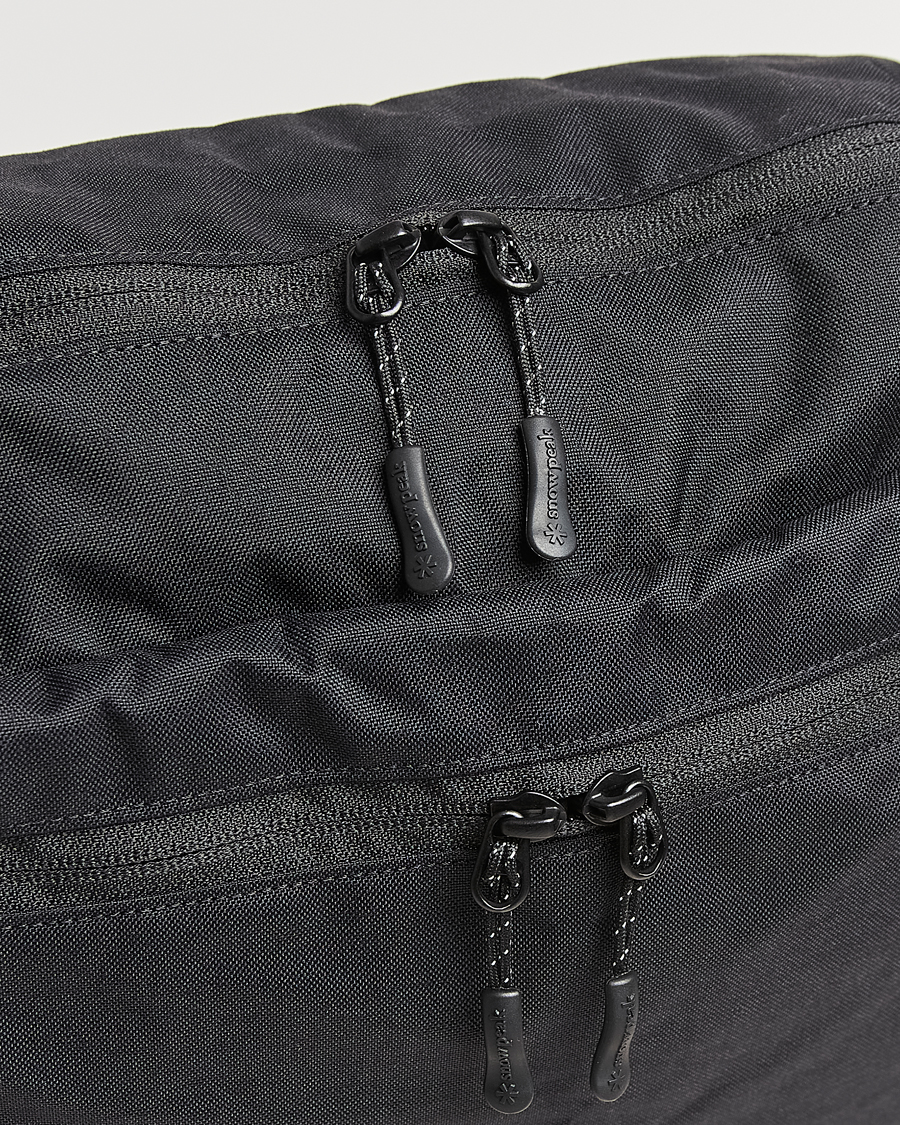 Herr | Snow Peak Everyday Use Middle Shoulder Bag Black | Snow Peak | Everyday Use Middle Shoulder Bag Black
