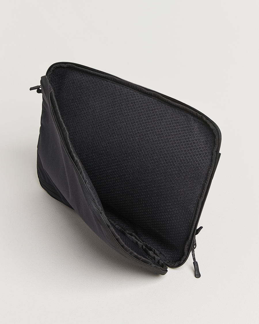Herr | Snow Peak Everyday Use Laptop Case Black | Snow Peak | Everyday Use Laptop Case Black