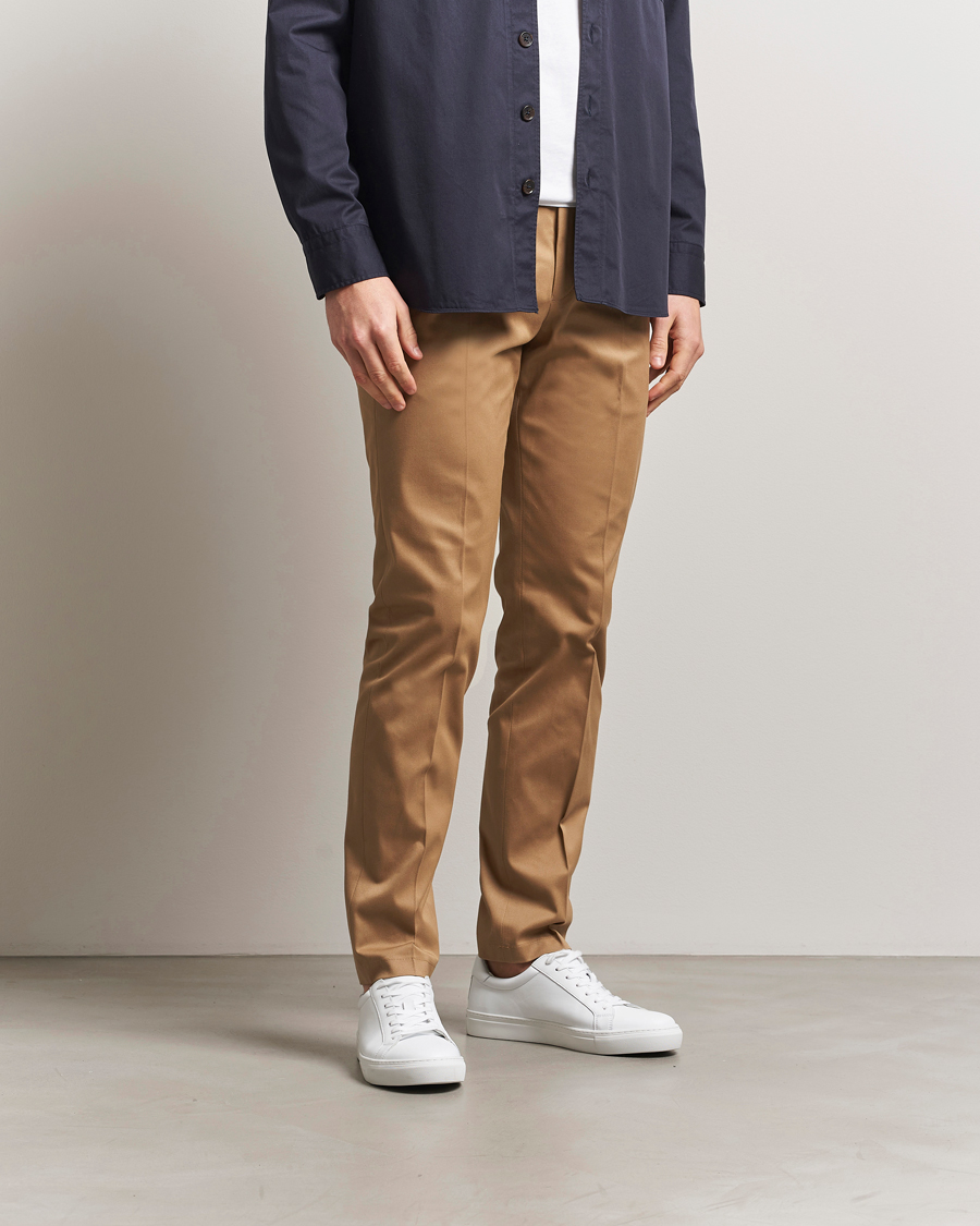 Herr | Byxor | Tiger of Sweden | Tenuta Cotton Chinos Beige