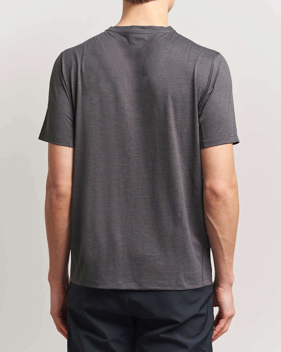 Herr | T-Shirts | Arc'teryx | Cormac Crew Neck T-Shirt Black Heather