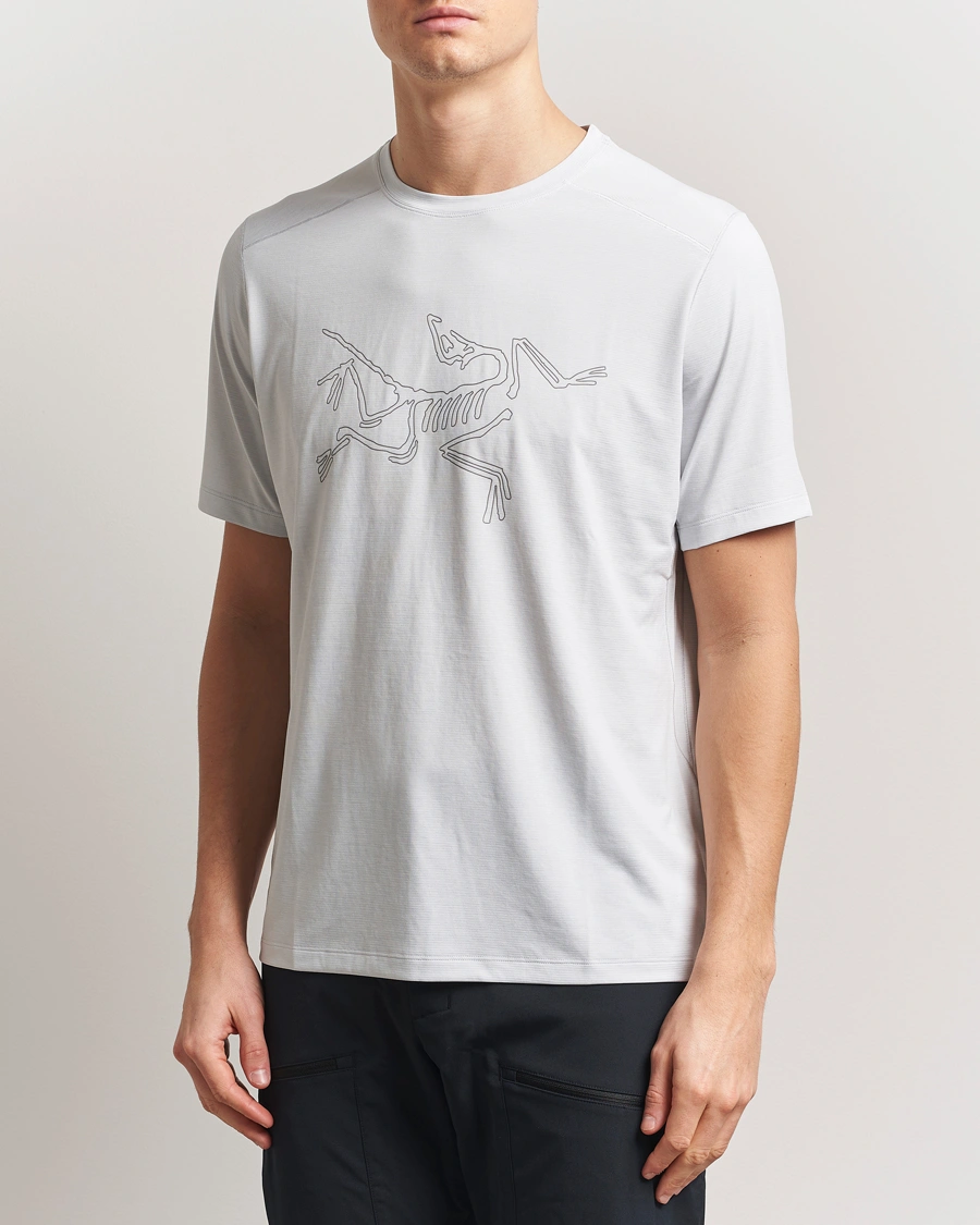 Herr | T-Shirts | Arc'teryx | Cormac Bird Logo Crew Neck T-Shirt Atmos Heather