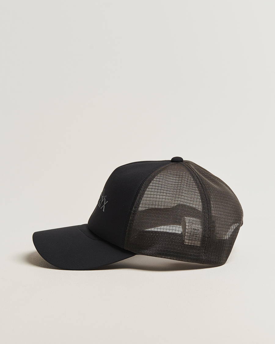 Herr | Arc'teryx Bird Trucker Cap Black/Cloud | Arc'teryx | Bird Trucker Cap Black/Cloud