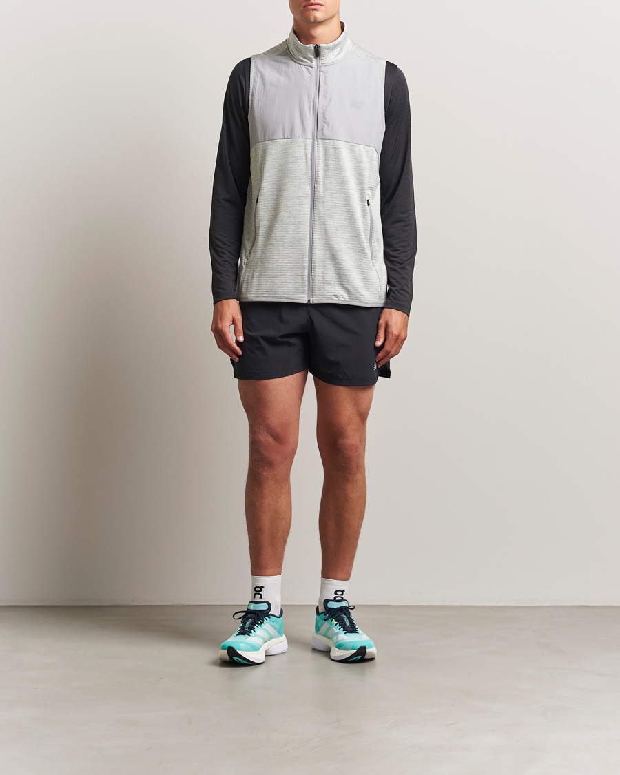 Herr | Jackor | New Balance Running | New Balance Heat Grid Vest Grey