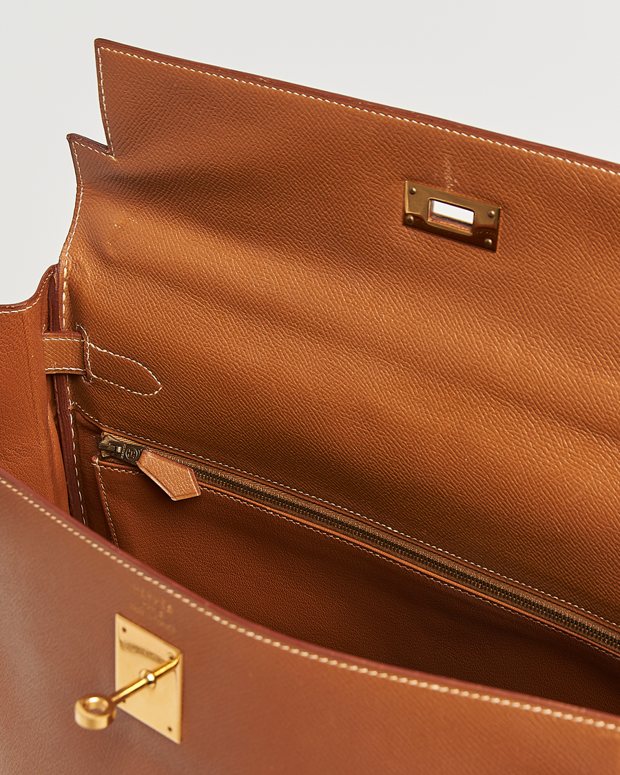 Herr | Hermès Pre-Owned Kelly 35 Courchevel Handbag Gold | Hermès Pre-Owned | Kelly 35 Courchevel Handbag Gold