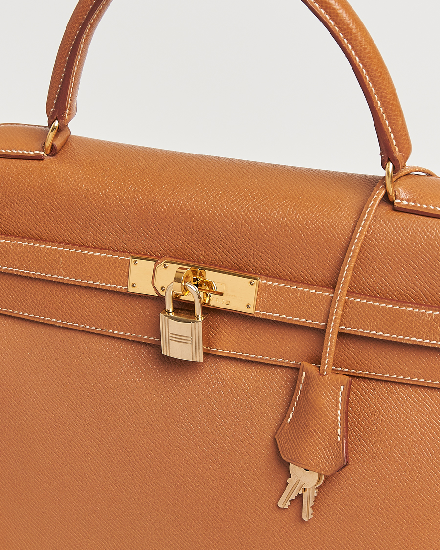 Herr | Hermès Pre-Owned Kelly 35 Courchevel Handbag Gold | Hermès Pre-Owned | Kelly 35 Courchevel Handbag Gold