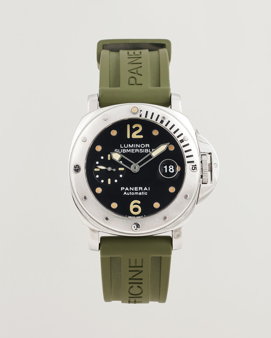 Herr | Panerai Pre-Owned Luminor Submersible | Panerai Pre-Owned | Luminor Submersible