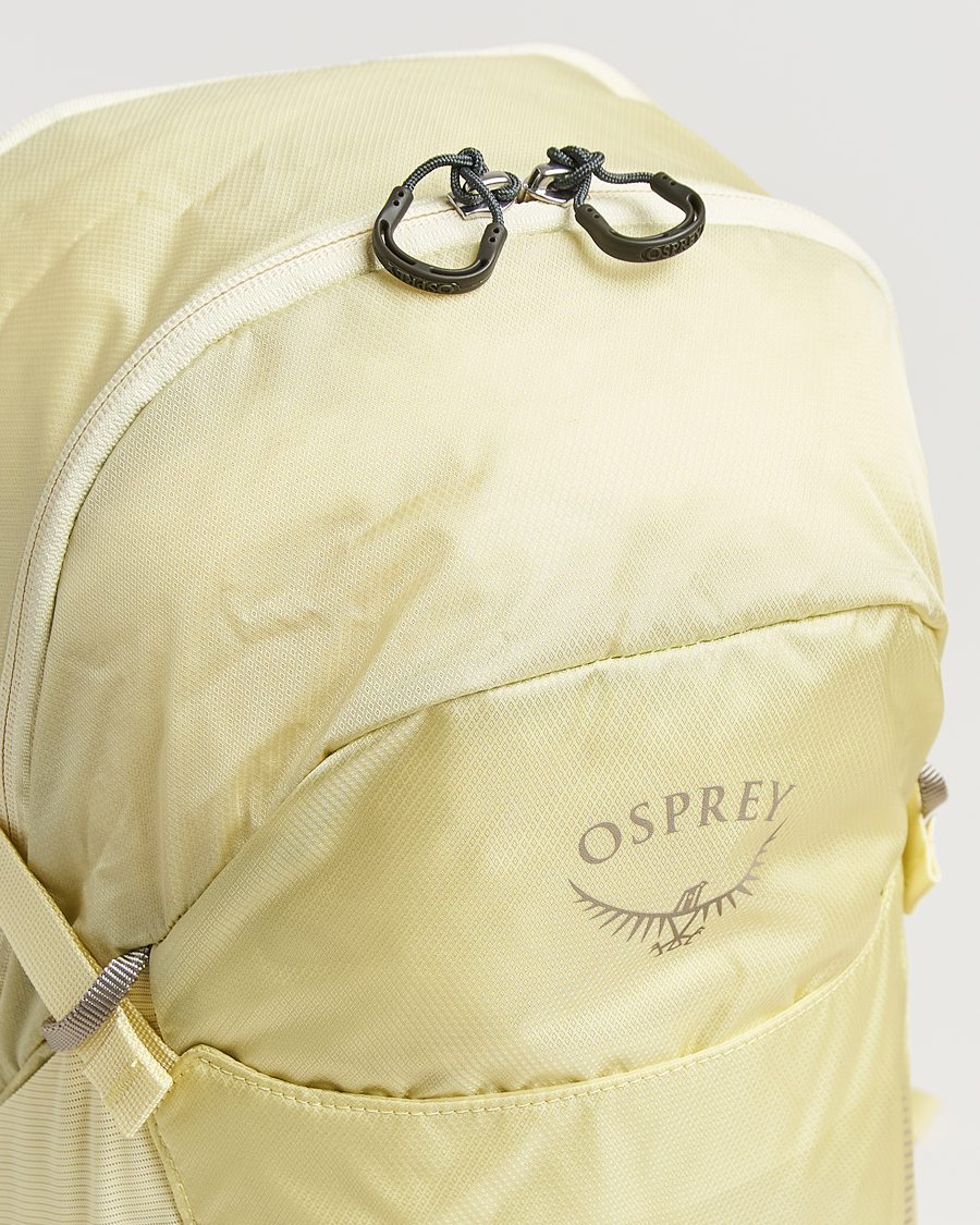 Herr | Väskor | Osprey | HikeLite 26 Stardust Yellow
