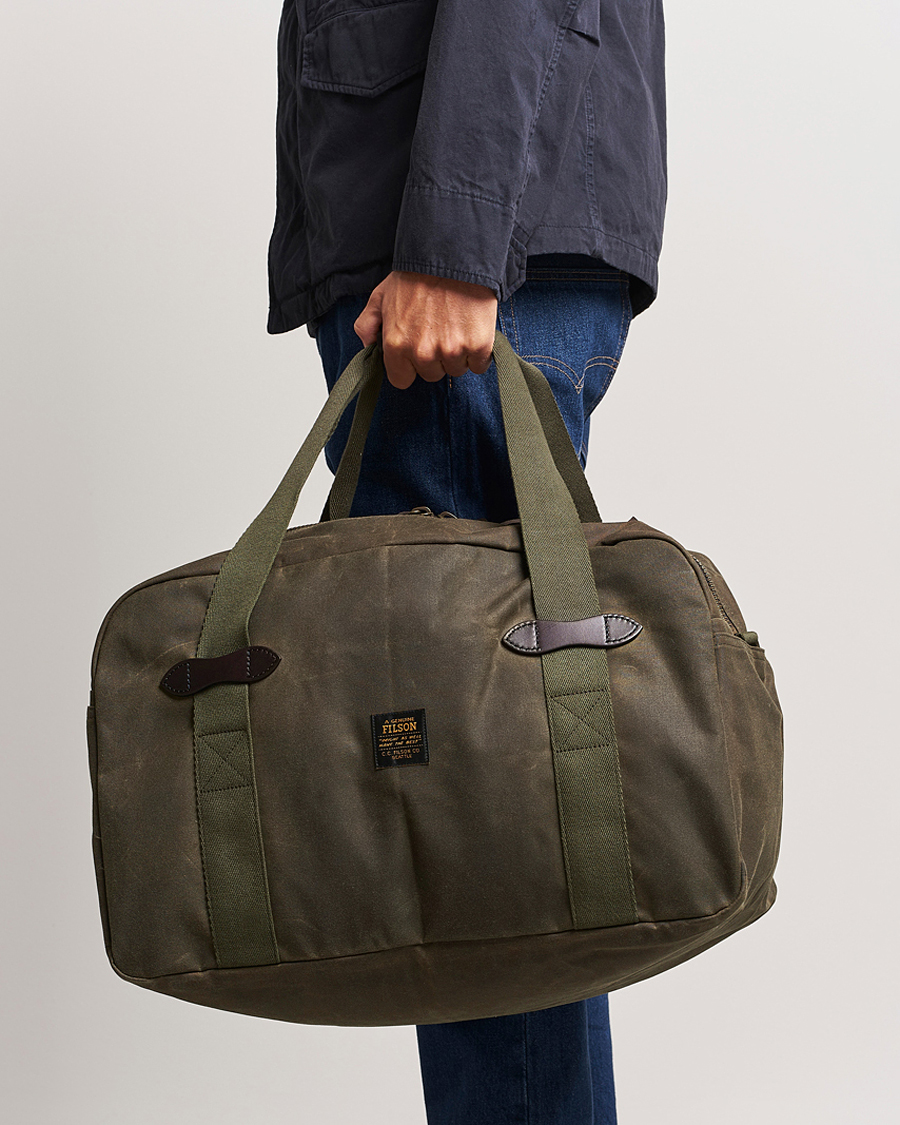 Herr | Väskor | Filson | Tin Cloth Medium Duffle Otter Green
