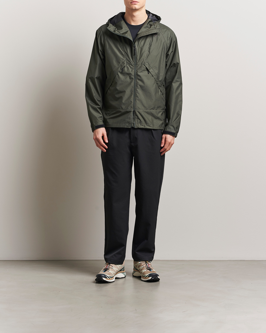 Herr | Byxor | Goldwin | One Tuck Tapered Stretch Pants Black