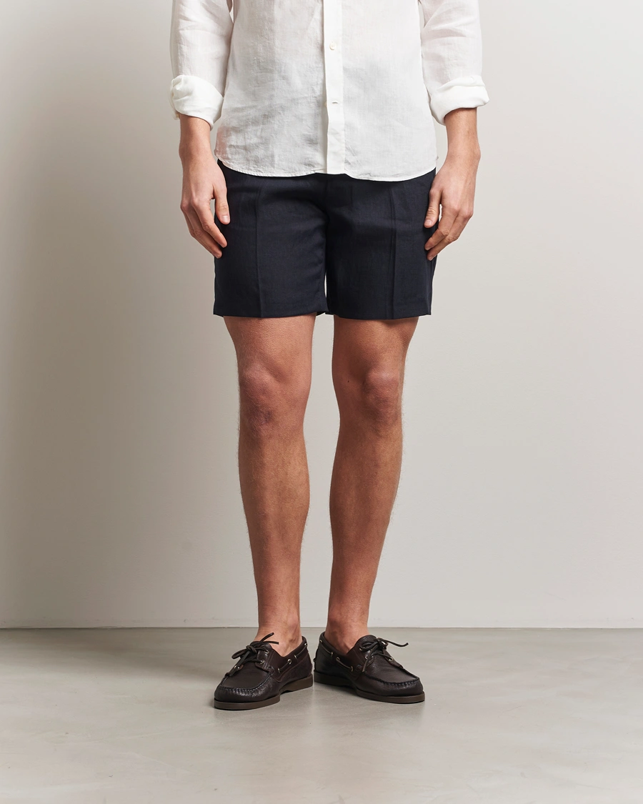 Herr | Shorts | Tiger of Sweden | Thiago Linen Shorts Midnight Blue
