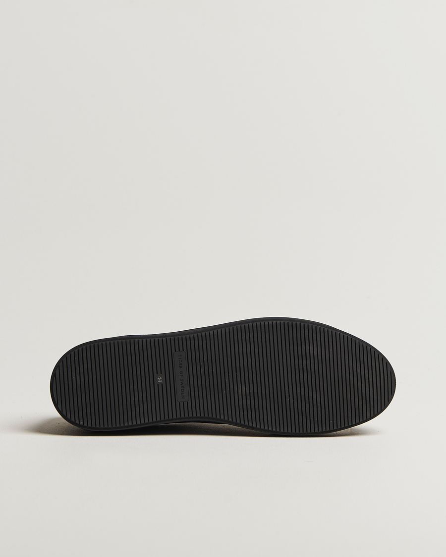 Herr | Sneakers | Tiger of Sweden | Salas Suede Sneaker Black