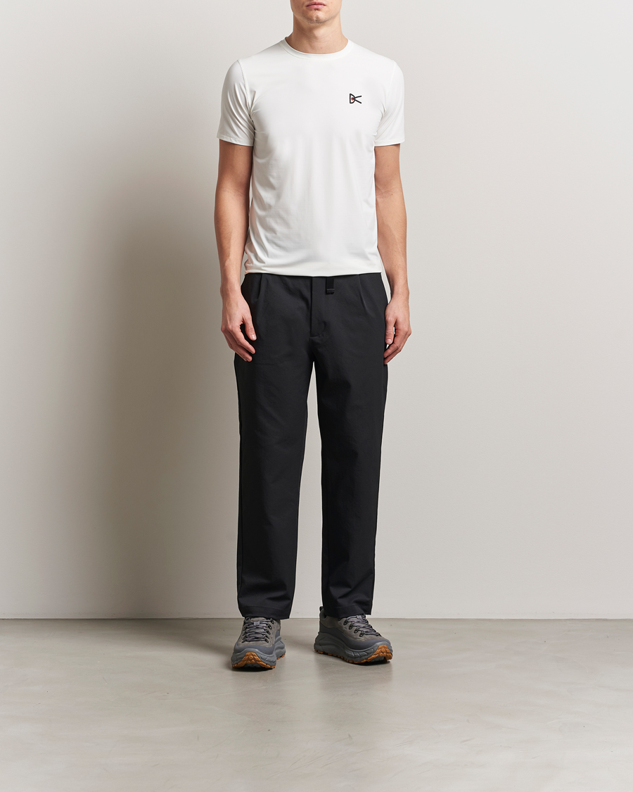 Herr | T-Shirts | District Vision | Lightweight Short Sleeve T-Shirt Lunar White