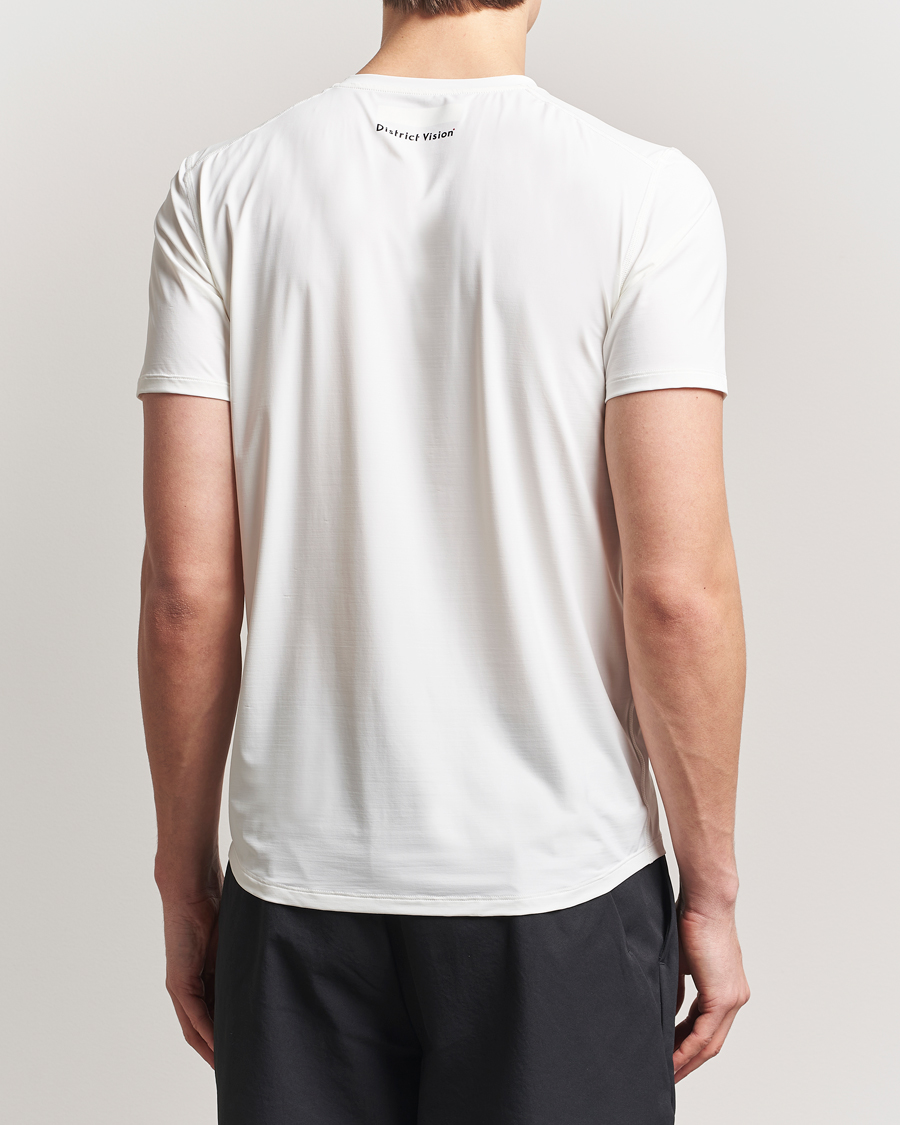 Herr | T-Shirts | District Vision | Lightweight Short Sleeve T-Shirt Lunar White