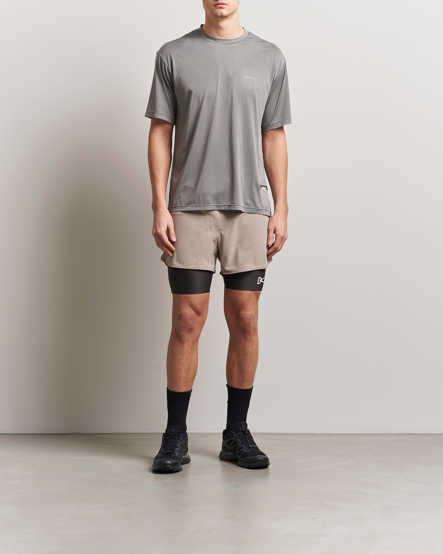 Herr | Shorts | District Vision | Layered Pocket Trail Shorts Khaki