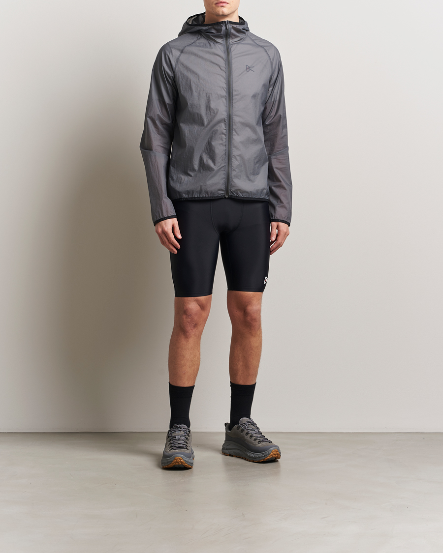 Herr | Shorts | District Vision | 9 Inch Recycled Half Tights Black