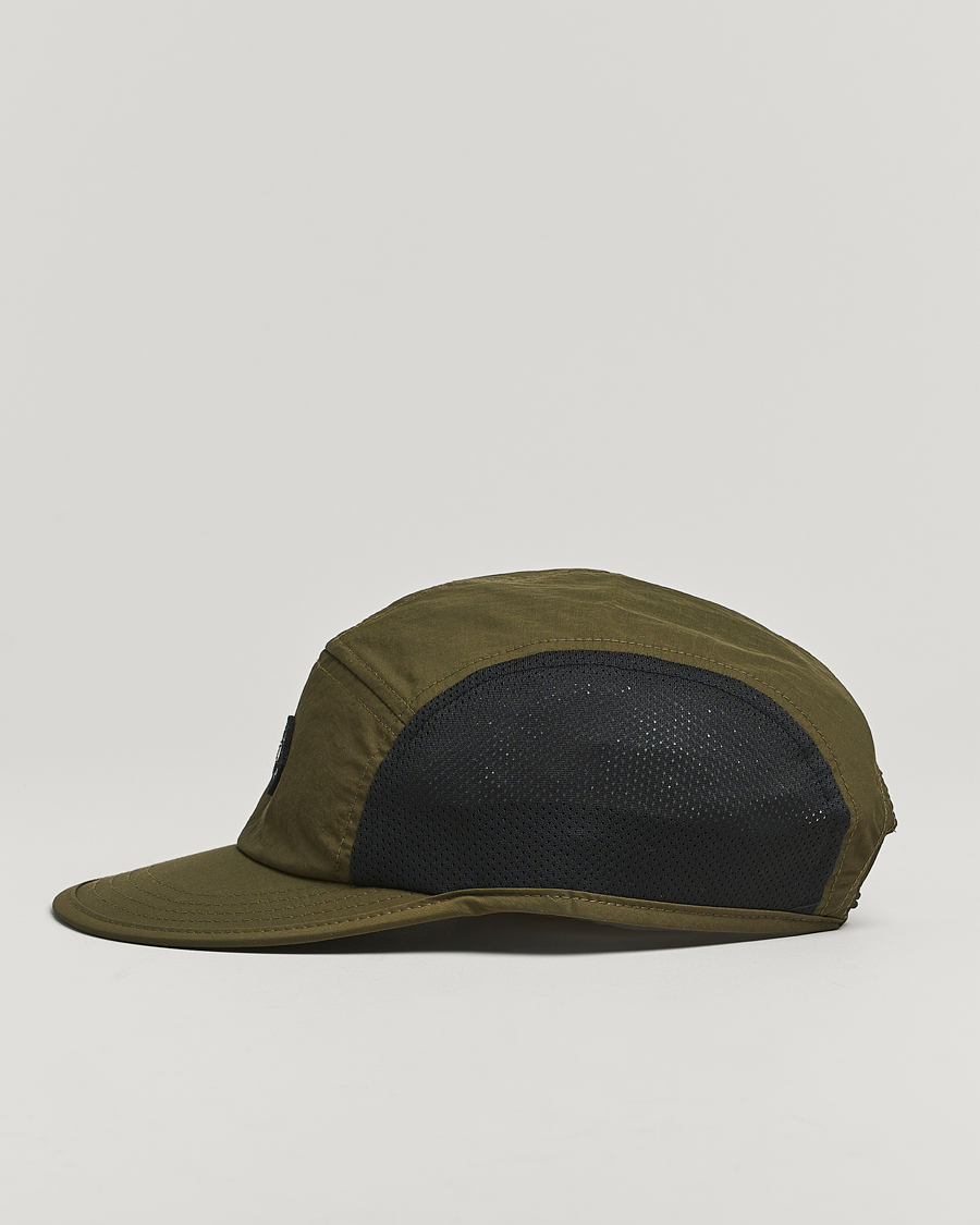 Herr | Hattar & kepsar | District Vision | Performance Mesh Running Cap Olive