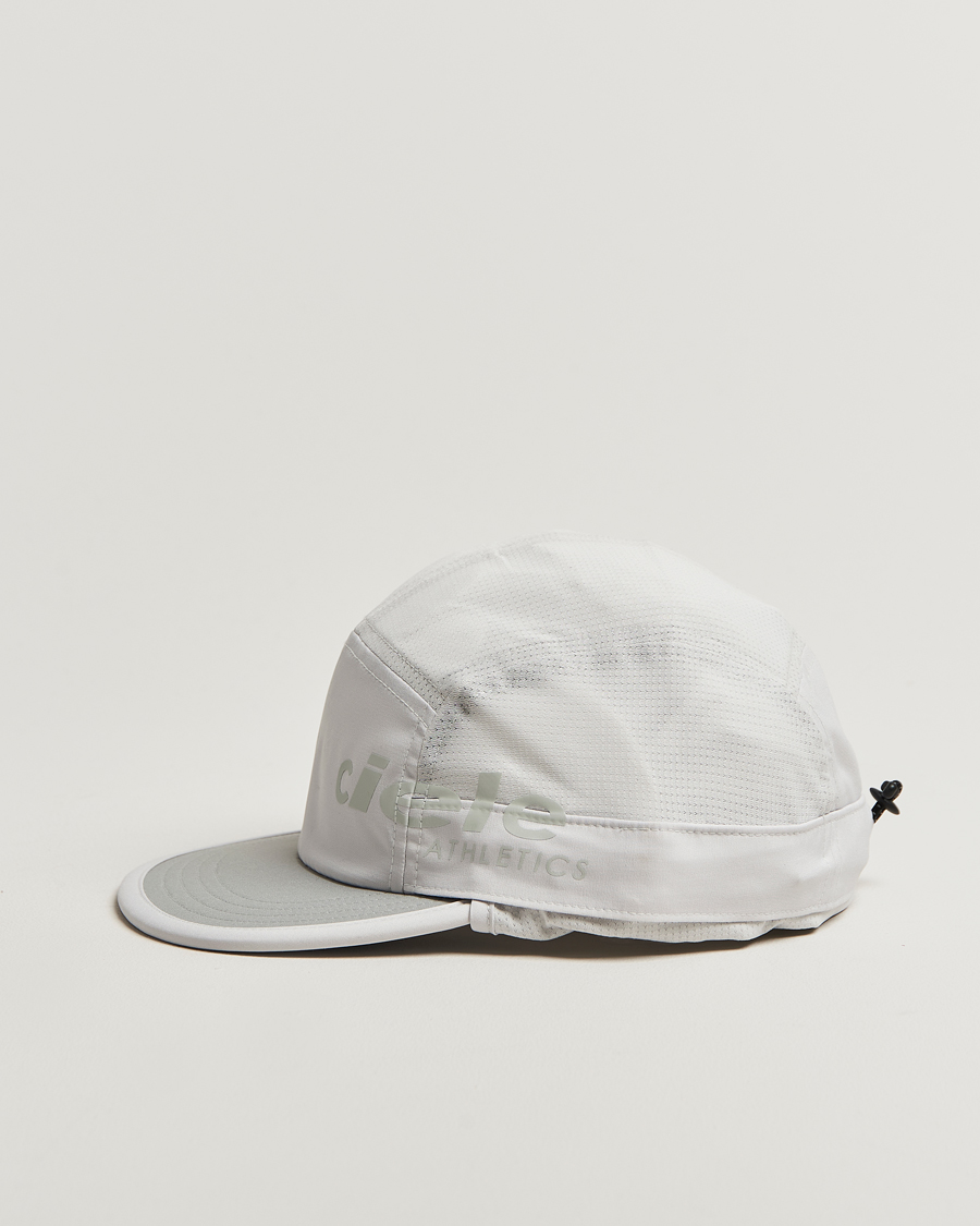 Herr | Hattar & kepsar | Ciele | GOCap Sun Shield Running Cap Light Grey