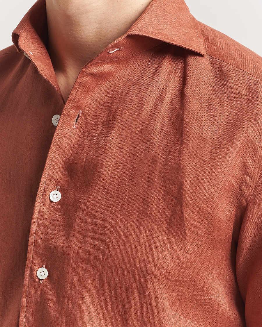 Herr | Skjortor | 100Hands | Cut Away Linen Shirt Rust