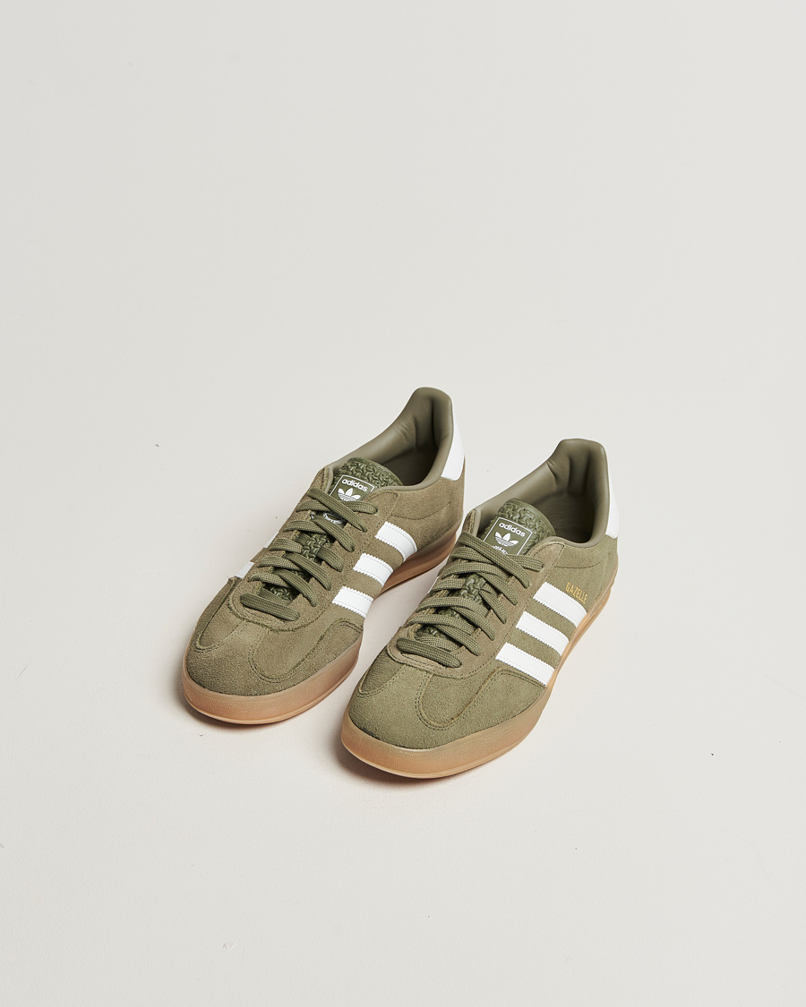 Herr | Sneakers | adidas Originals | Gazelle Indoor Sneaker Olive/White