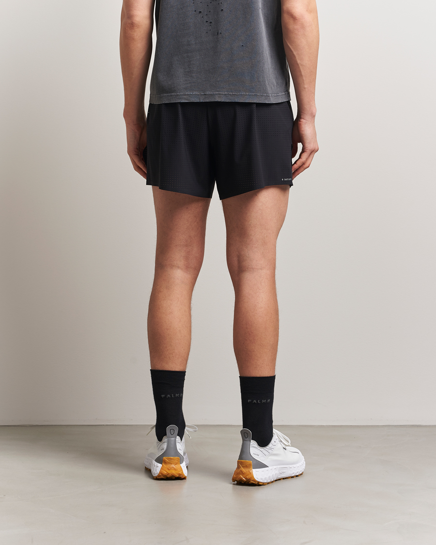 Herr | Shorts | Satisfy | Space-O 5 Inch Shorts Black