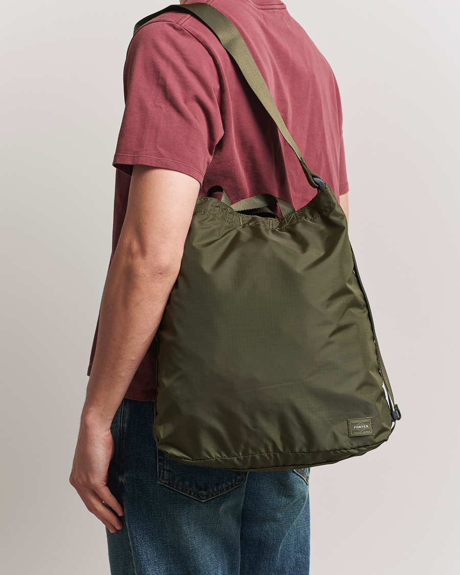 Herr | Väskor | Porter-Yoshida & Co. | Porter-Yoshida & Co.Flex 2Way Shoulder BagOlive Drab
