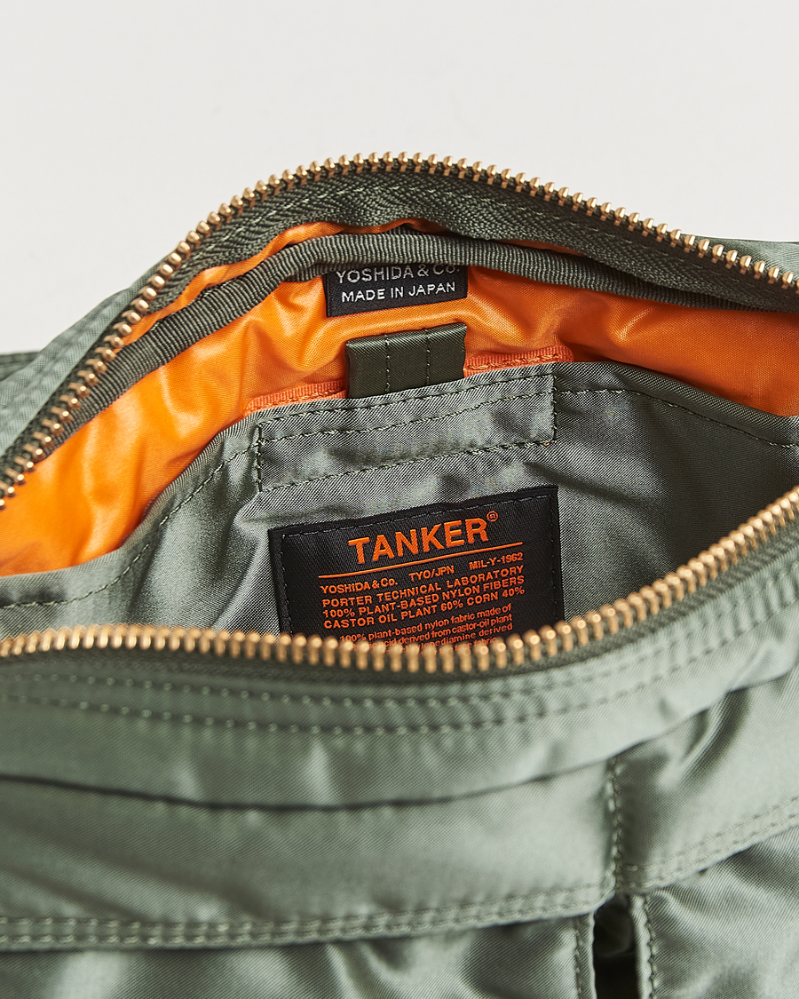 Herr | Väskor | Porter-Yoshida & Co. | New Tanker Sling Bag Sage Green