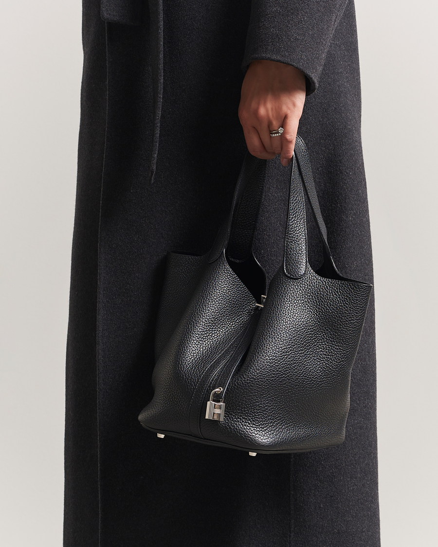 Herr | Hermès Pre-Owned Picotin Lock 22 Taurillon Clemence Leather Black | Hermès Pre-Owned | Picotin Lock 22 Taurillon Clemence Leather Black
