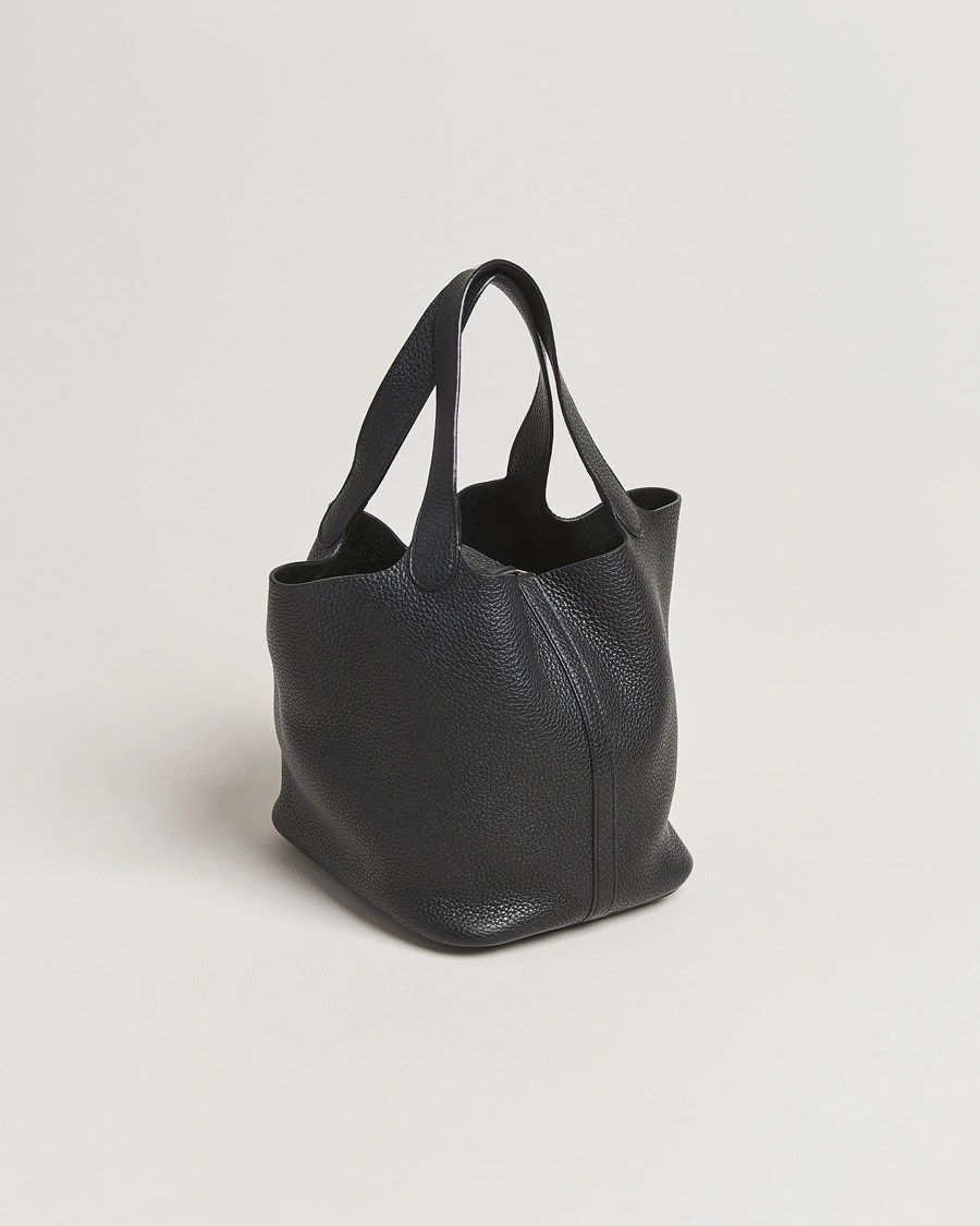 Herr | Gifts for Her | Hermès Pre-Owned | Picotin Lock 22 Taurillon Clemence Leather Black