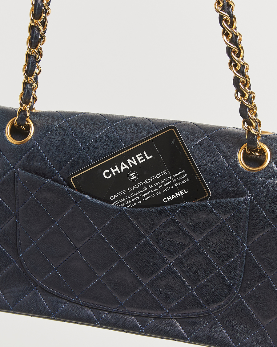 Herr | Gifts for Her | Chanel Pre-Owned | Classic Small Double Flap Bag Lambskin Navy