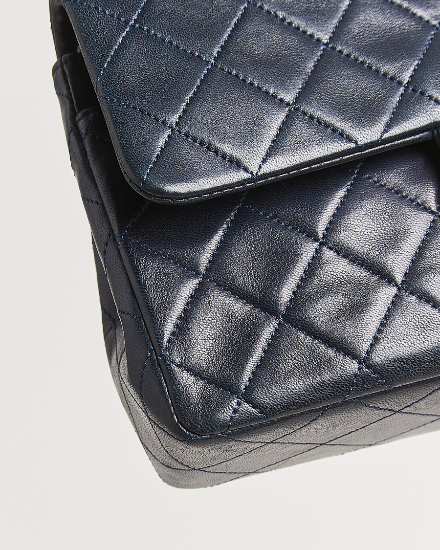 Herr | Gifts for Her | Chanel Pre-Owned | Classic Small Double Flap Bag Lambskin Navy