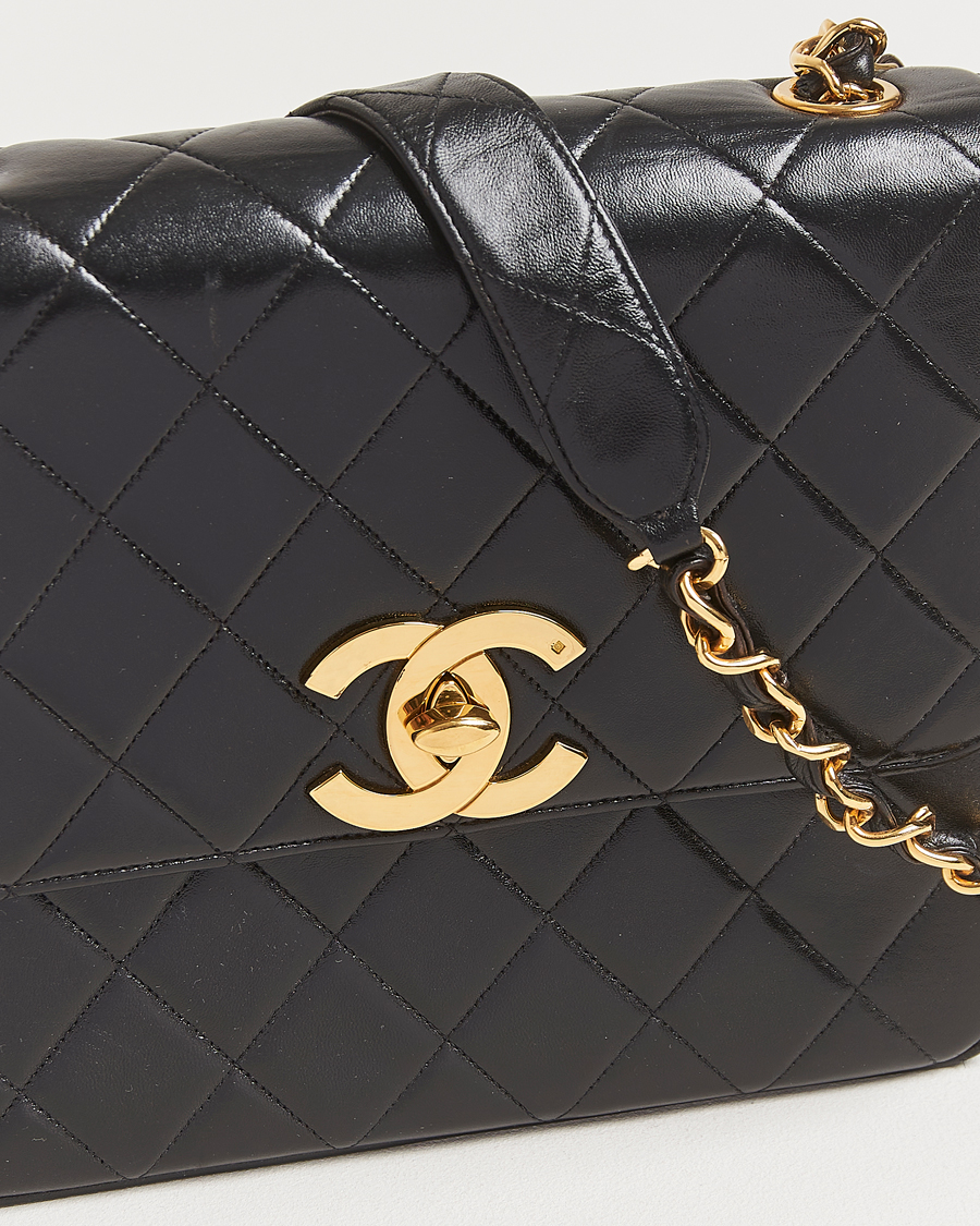 Herr | Chanel Pre-Owned Classic Flap Bag Deca Squared Lambskin Black | Chanel Pre-Owned | Classic Flap Bag Deca Squared Lambskin Black