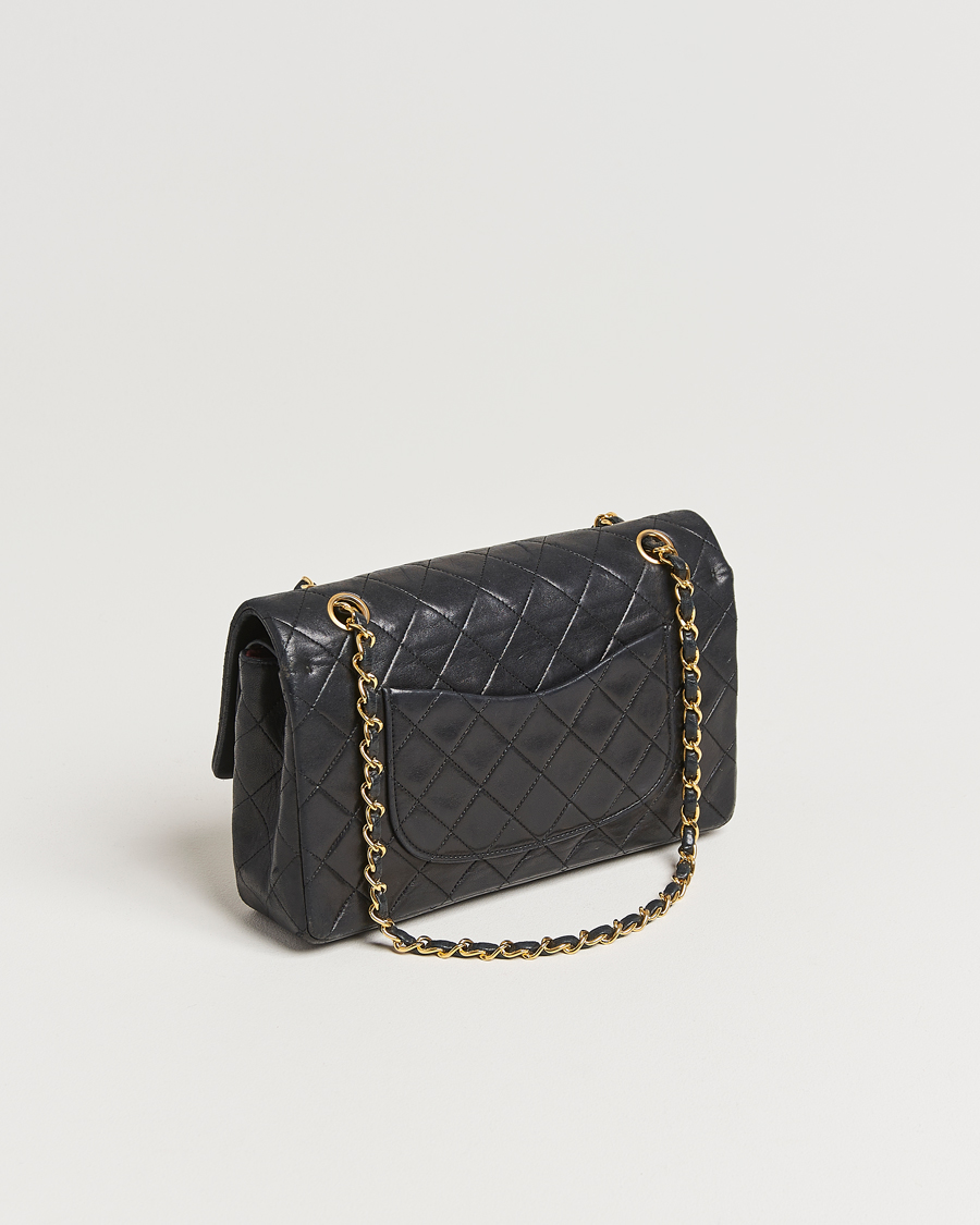 Herr | Chanel Pre-Owned Classic Medium Double Flap Bag Lambskin Black | Chanel Pre-Owned | Classic Medium Double Flap Bag Lambskin Black