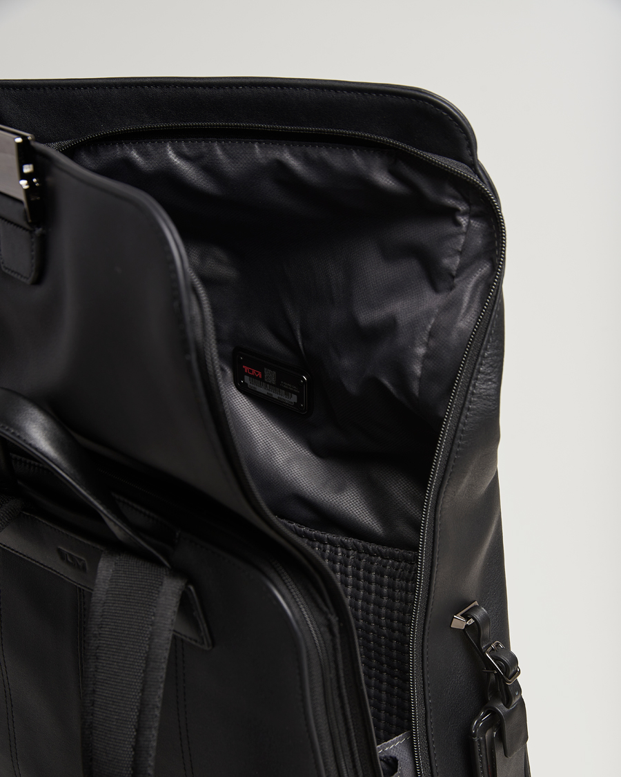 Herr | Väskor | TUMI | Harrison Osborn Roll Top Backpack Black
