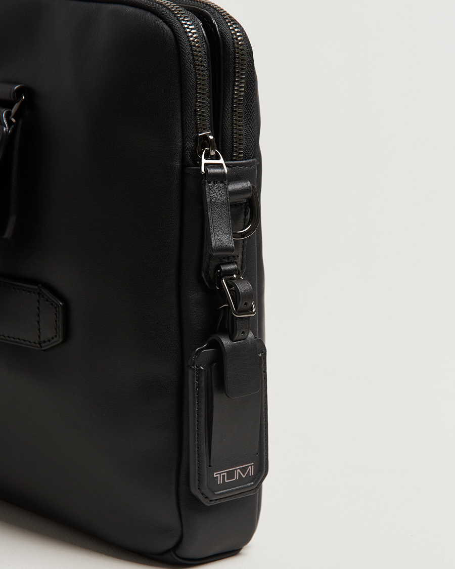 Herr | TUMI Harrison Sycamore Slim Leather Brief Black | TUMI | Harrison Sycamore Slim Leather Brief Black