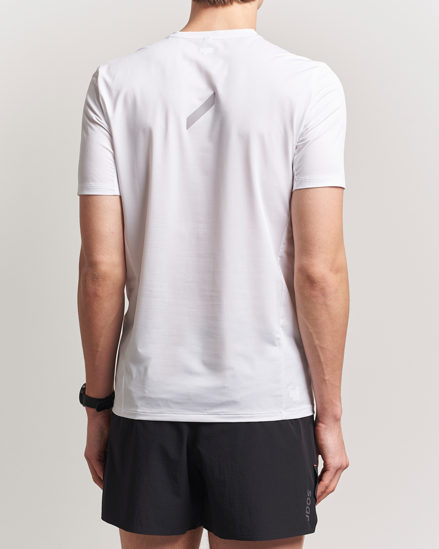Herr | T-Shirts | SOAR Running | Tech Tee White