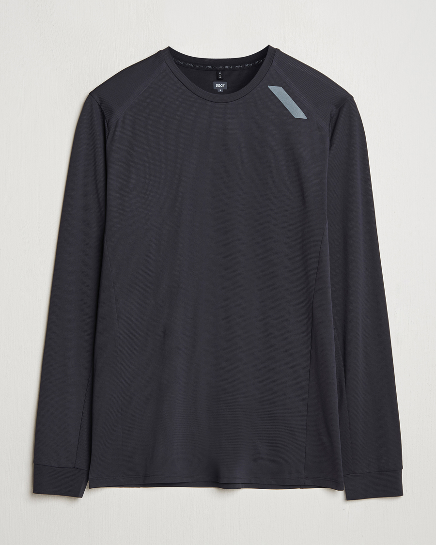 Herr | T-Shirts | SOAR Running | Long Sleeve Tech Tee Black