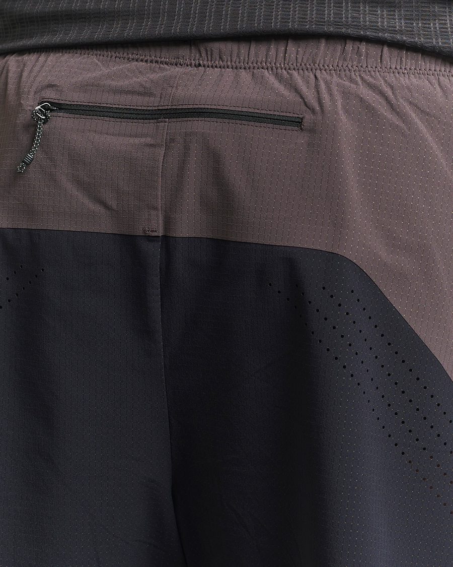 Herr | Shorts | SOAR Running | Hot Weather Short Shale/Black