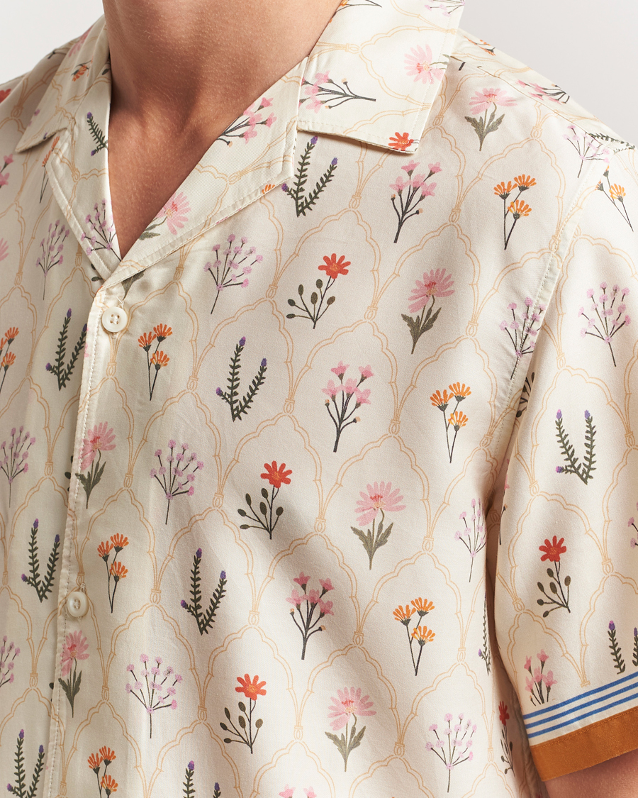 Herr | Skjortor | LES DEUX | Lucas AOP Wild Flower Shirt Ivory