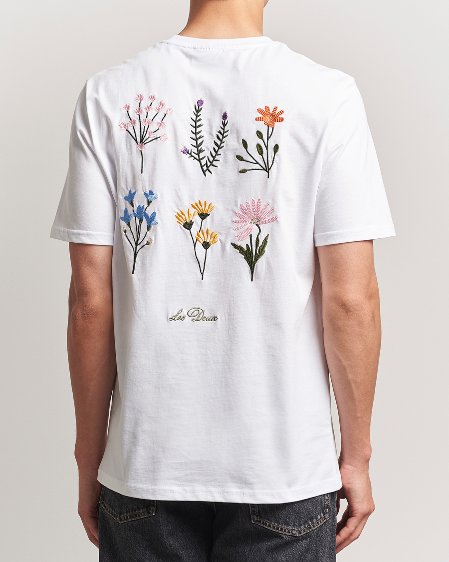 Herr | T-Shirts | LES DEUX | Wild Flower T-Shirt White