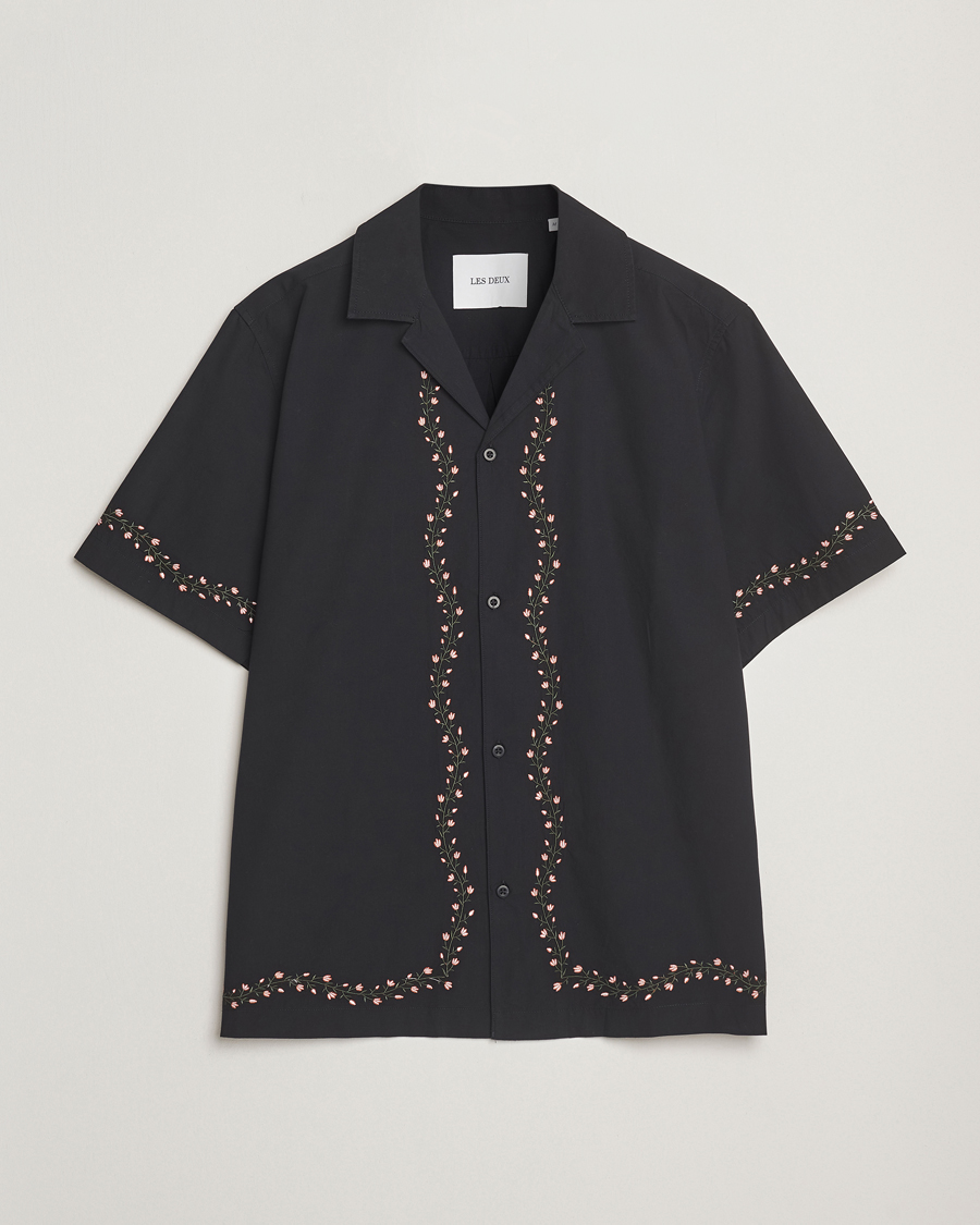 Herr | Skjortor | LES DEUX | Lesley Embroidery Short Sleeve Shirt Black