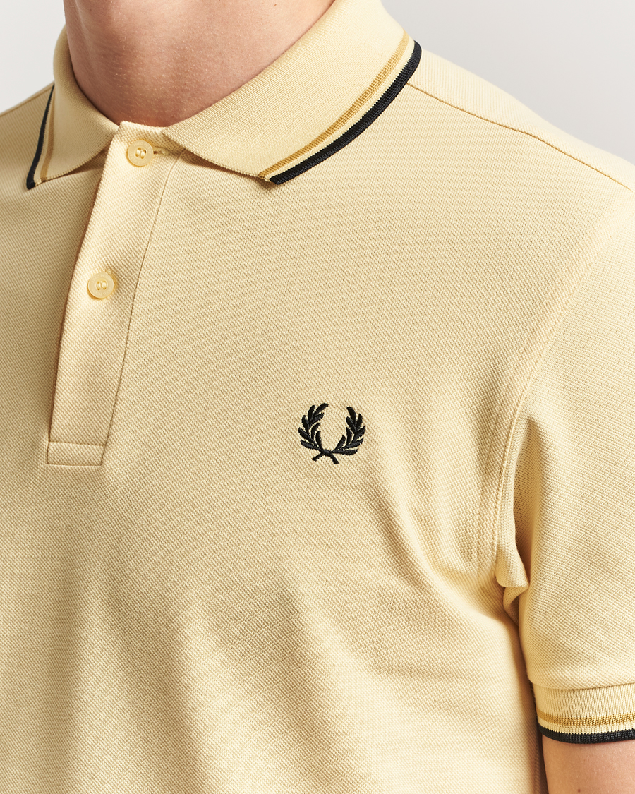 Herr | Pikéer | Fred Perry | Twin Tipped Polo Shirt Yellow