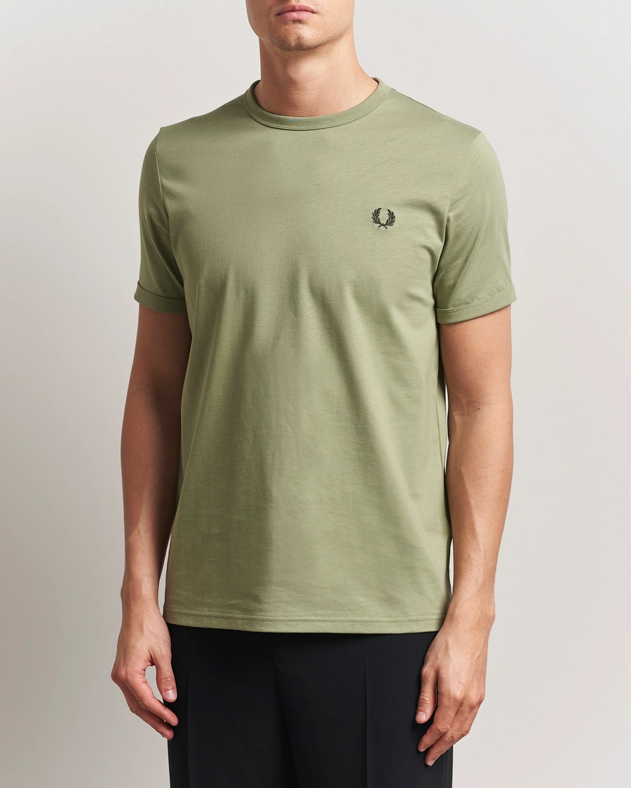 Herr | T-Shirts | Fred Perry | Ringer T-Shirt Olive Mint