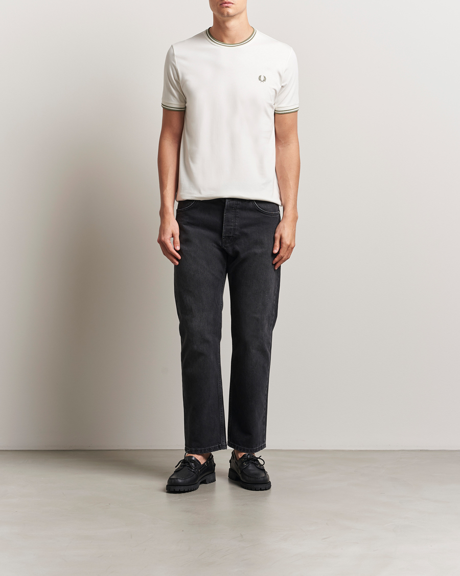 Herr | T-Shirts | Fred Perry | Twin Tipped T-Shirt Light Ecru