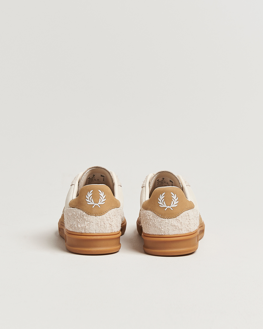 Herr | Sneakers | Fred Perry | B4 Suede Sneaker Ecru/Snow White