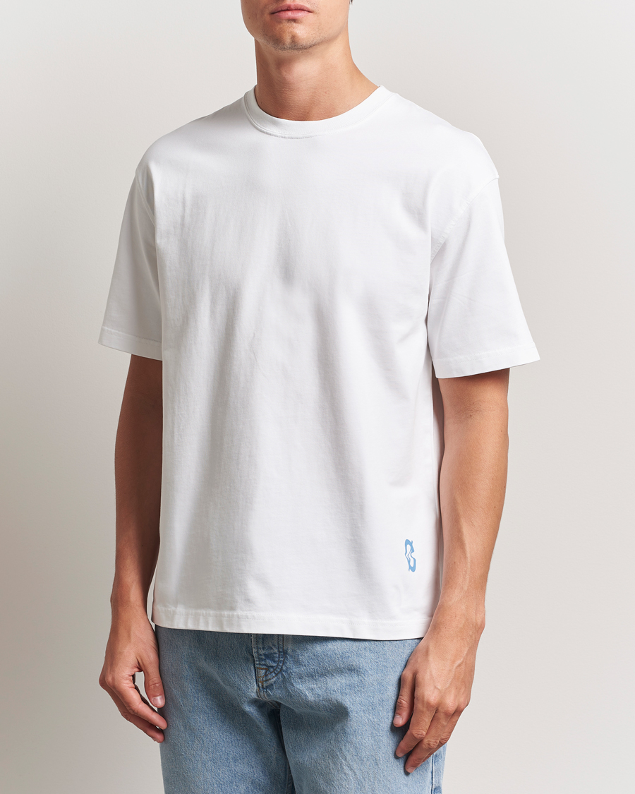 Herr | T-Shirts | Samsøe Samsøe | Printed Swirl Crew Neck T-Shirt White