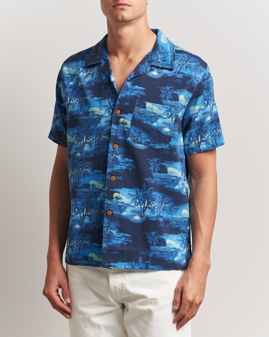 Herr | Skjortor | Nudie Jeans | Arvid Pearls Hawaii Shirt Blueberry