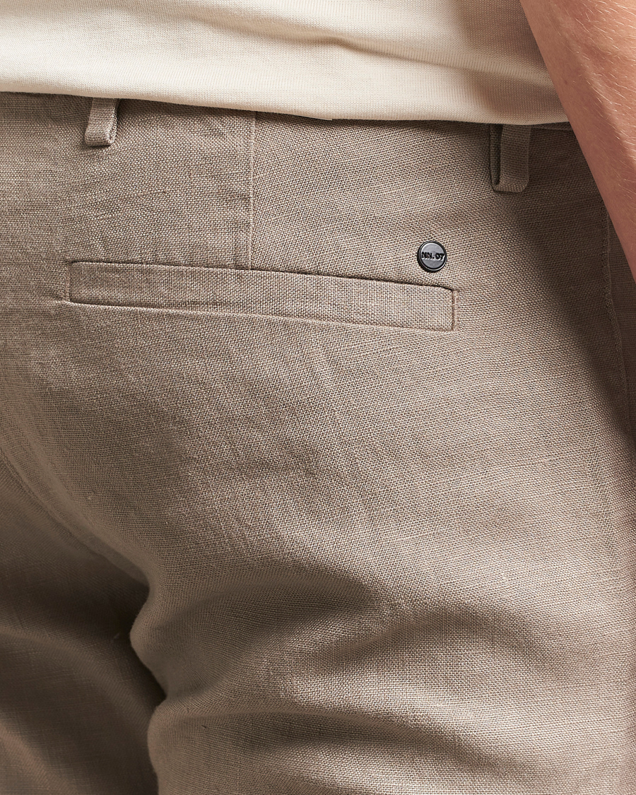 Herr | Byxor | NN07 | Theo Linen Trousers Greige