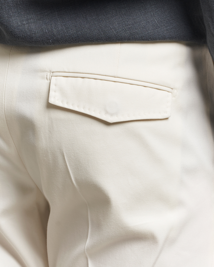 Herr | Byxor | Tiger of Sweden | Tenuta Pleated Cotton Trousers Soft White