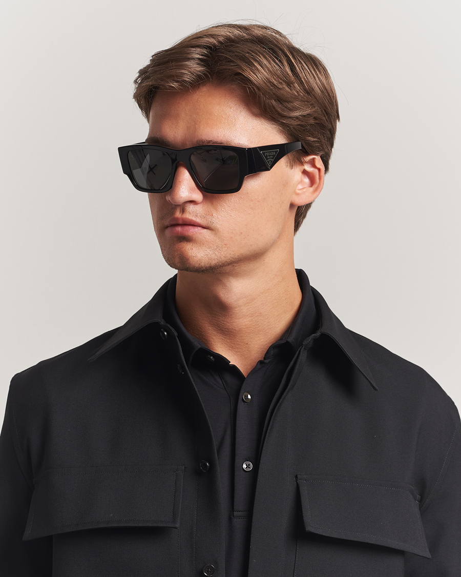 Herr | Solglasögon | Prada Eyewear | Prada 0PR 10ZS Sunglasses Black